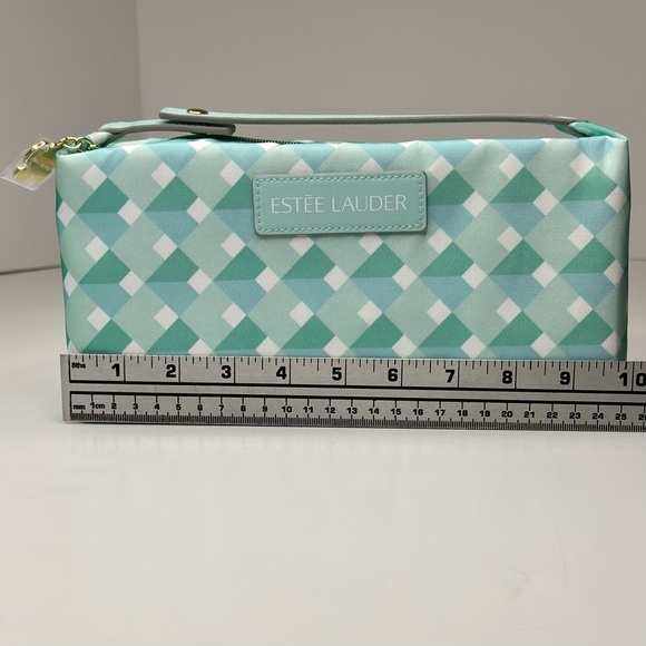 Estée Lauder Travel Makeup and Toiletry Bag NEW! - Picture 9 of 10